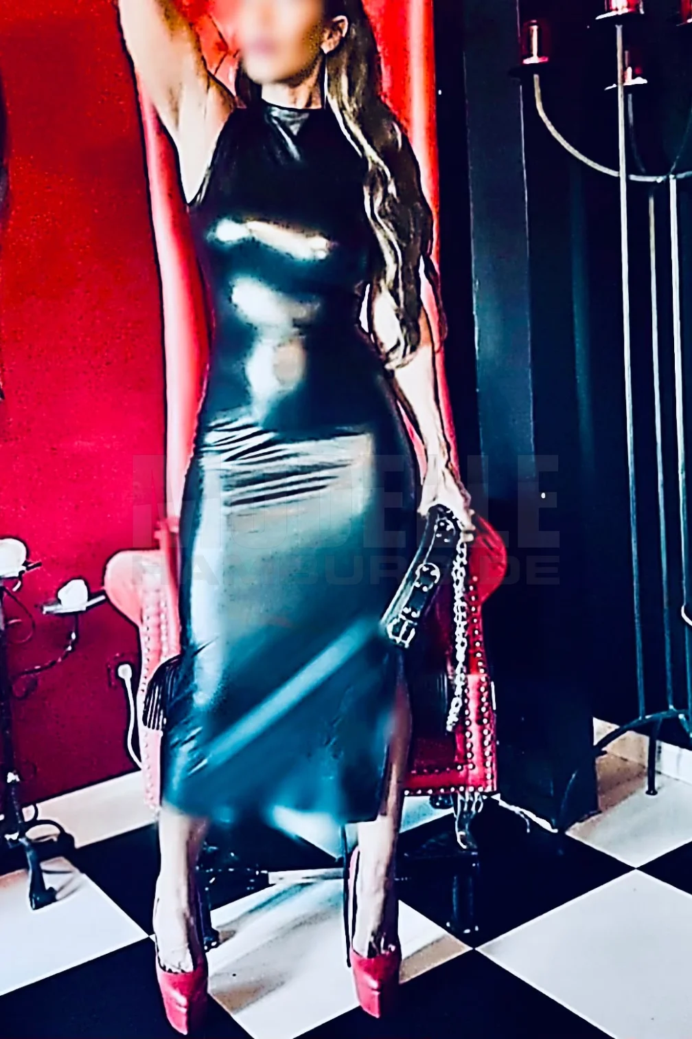 Elisabeth, 45, 177cm, 74kg, 75 DD