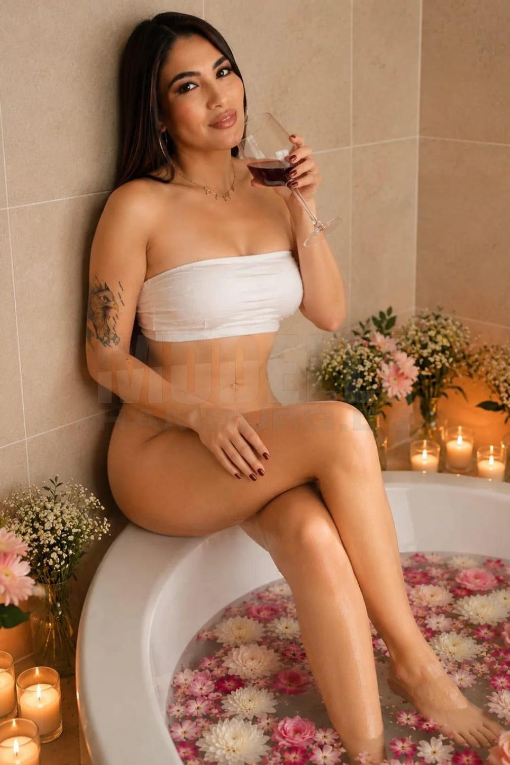 PARTY LATIN KAREN, 27, lateinamerikanisch, Hure in Hamburg-Rahlstedt