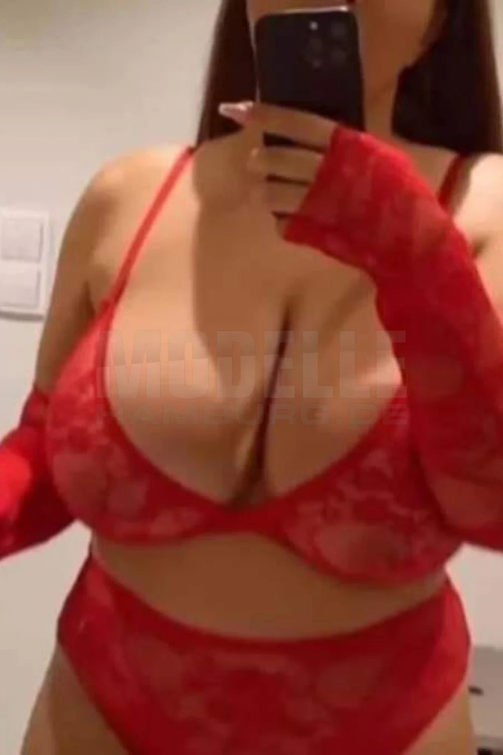 Aylin party, 29, 167cm, 85kg, 90 G