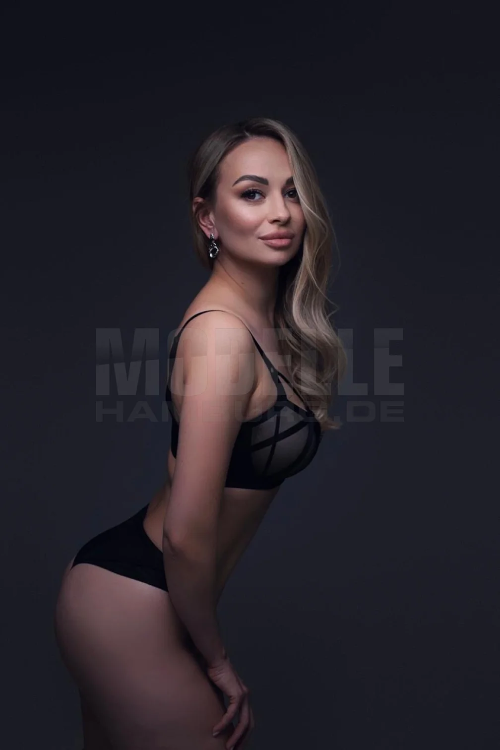 Melisa, 25, lettisch, Hure in Hamburg-Billstedt