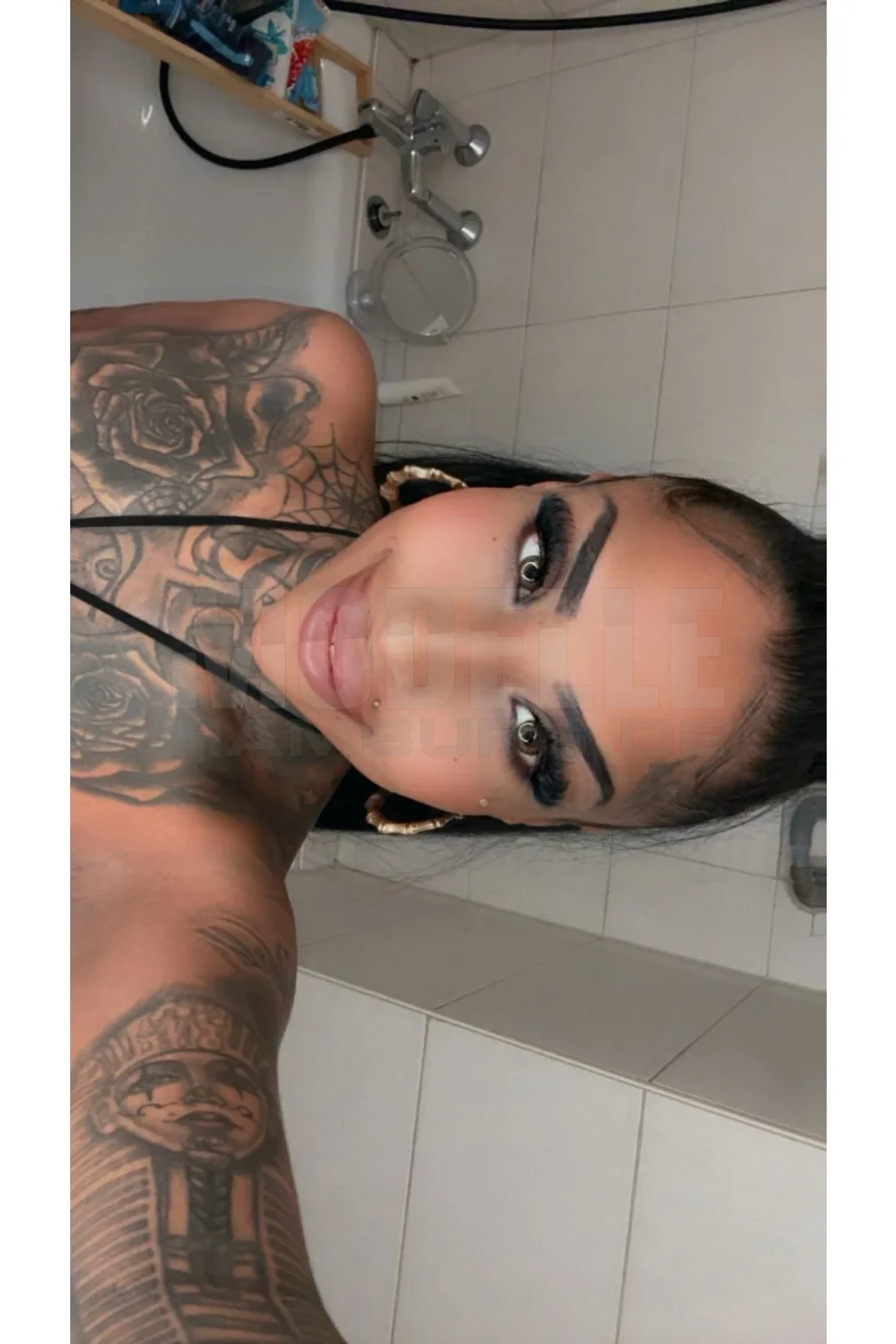 Juicy Luna, 22, deutsch, Nutte in Hamburg