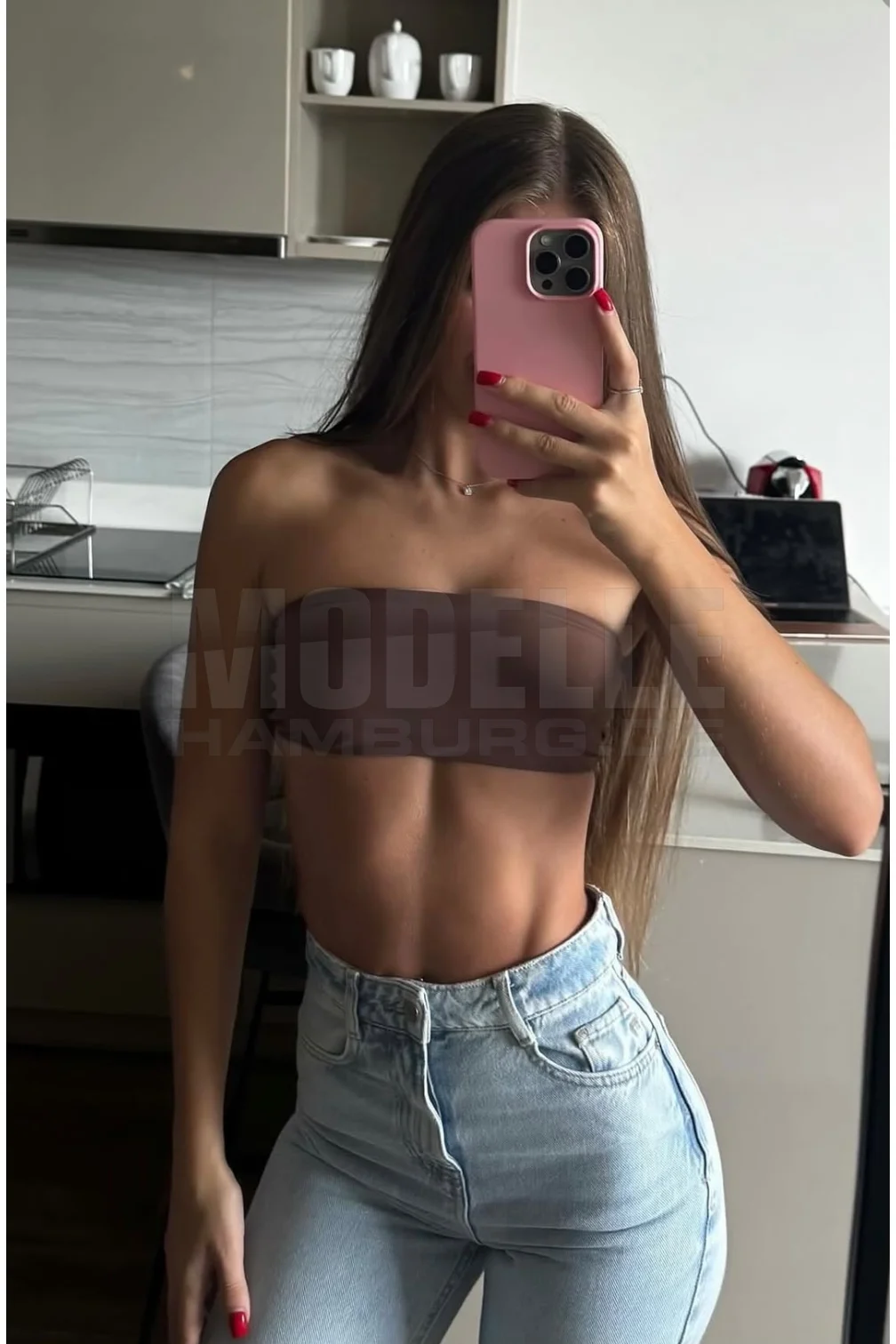 Stella, 19, deutsch, Callgirl in Hamburg