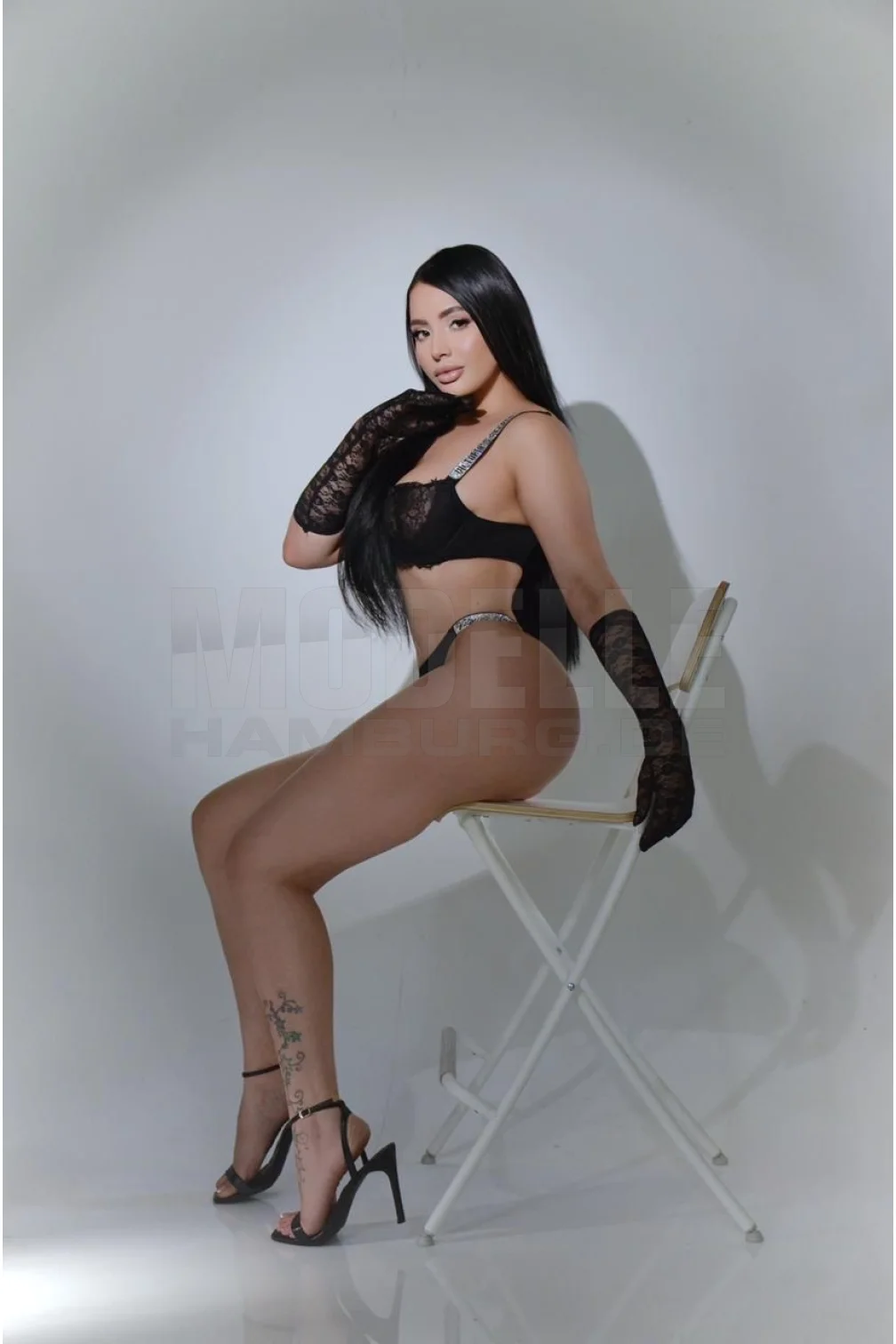 Nicole, 26, 164cm, 62kg, 80 C