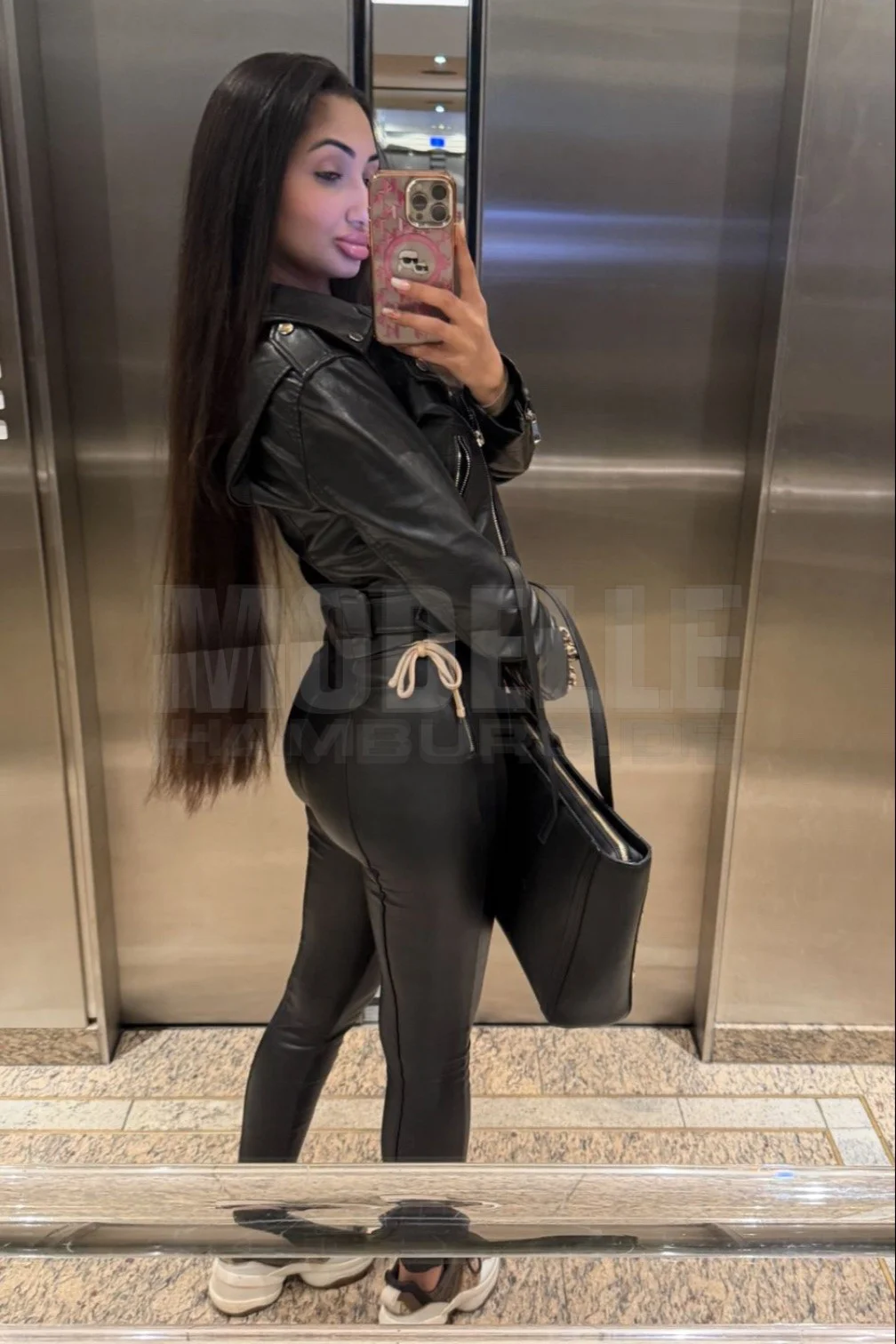 Vanessa Party, 26, 160cm, 50kg, 75 C