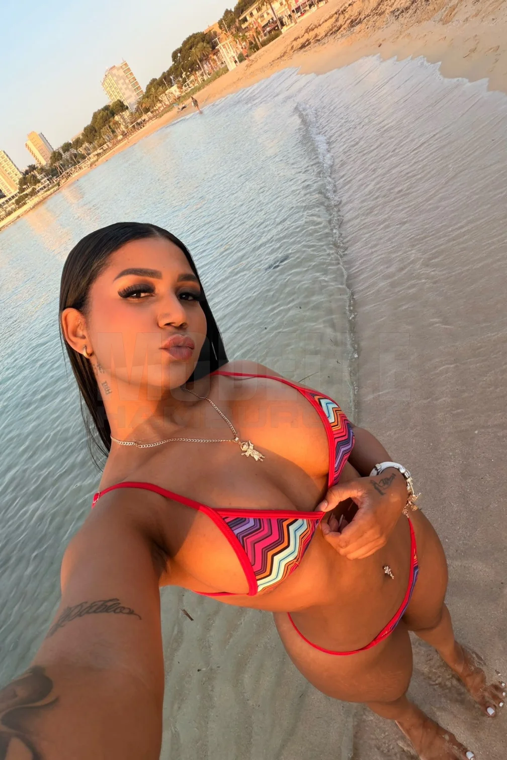 Sasha, 25, spanisch, Hostess in Hamburg-Harburg