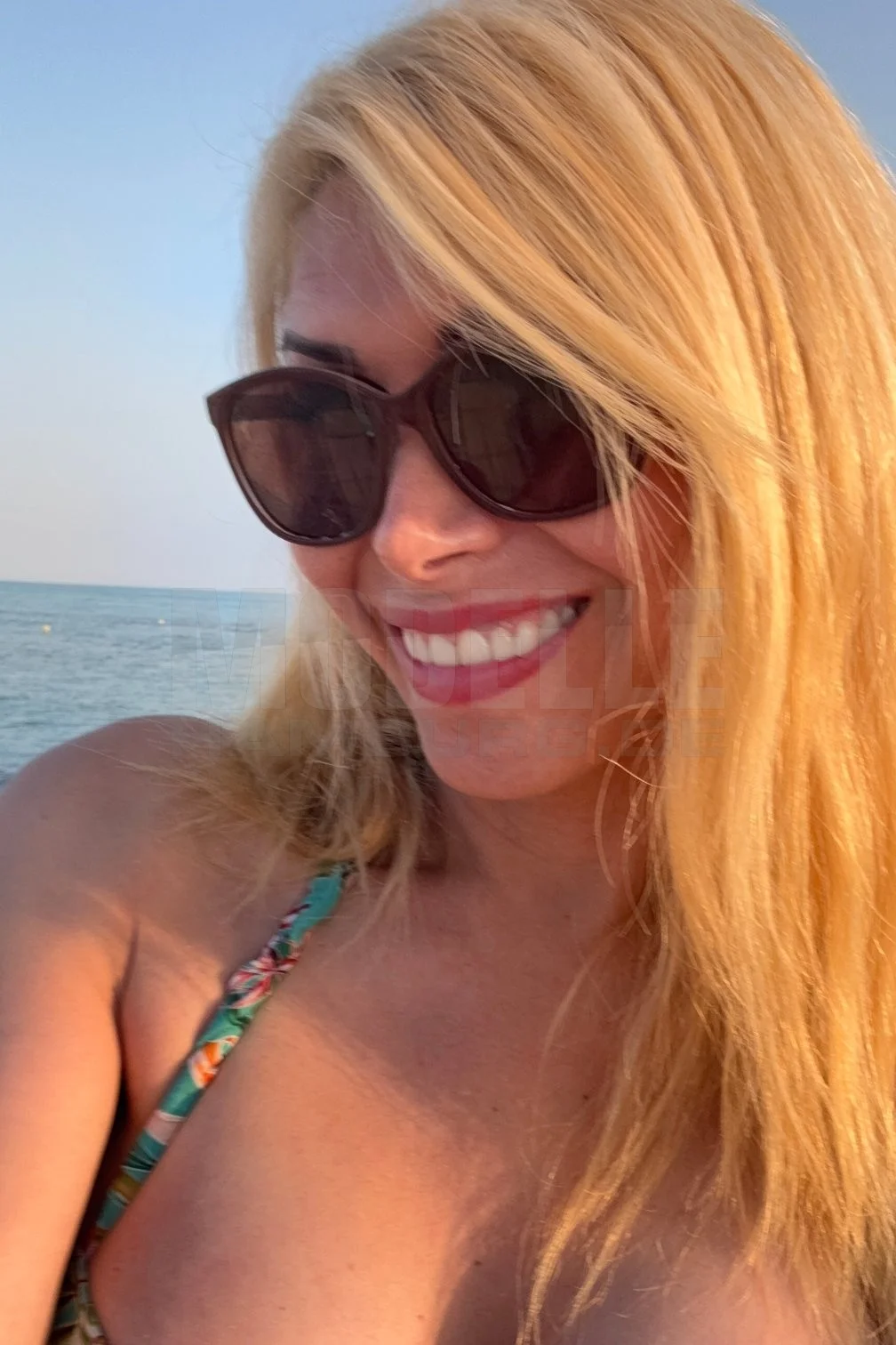 Sexy Lena, 35, argentinisch, Hostess in Neumünster
