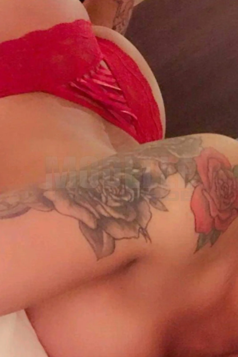 Ts Angela, 28, italienisch, Hostess in Lübeck