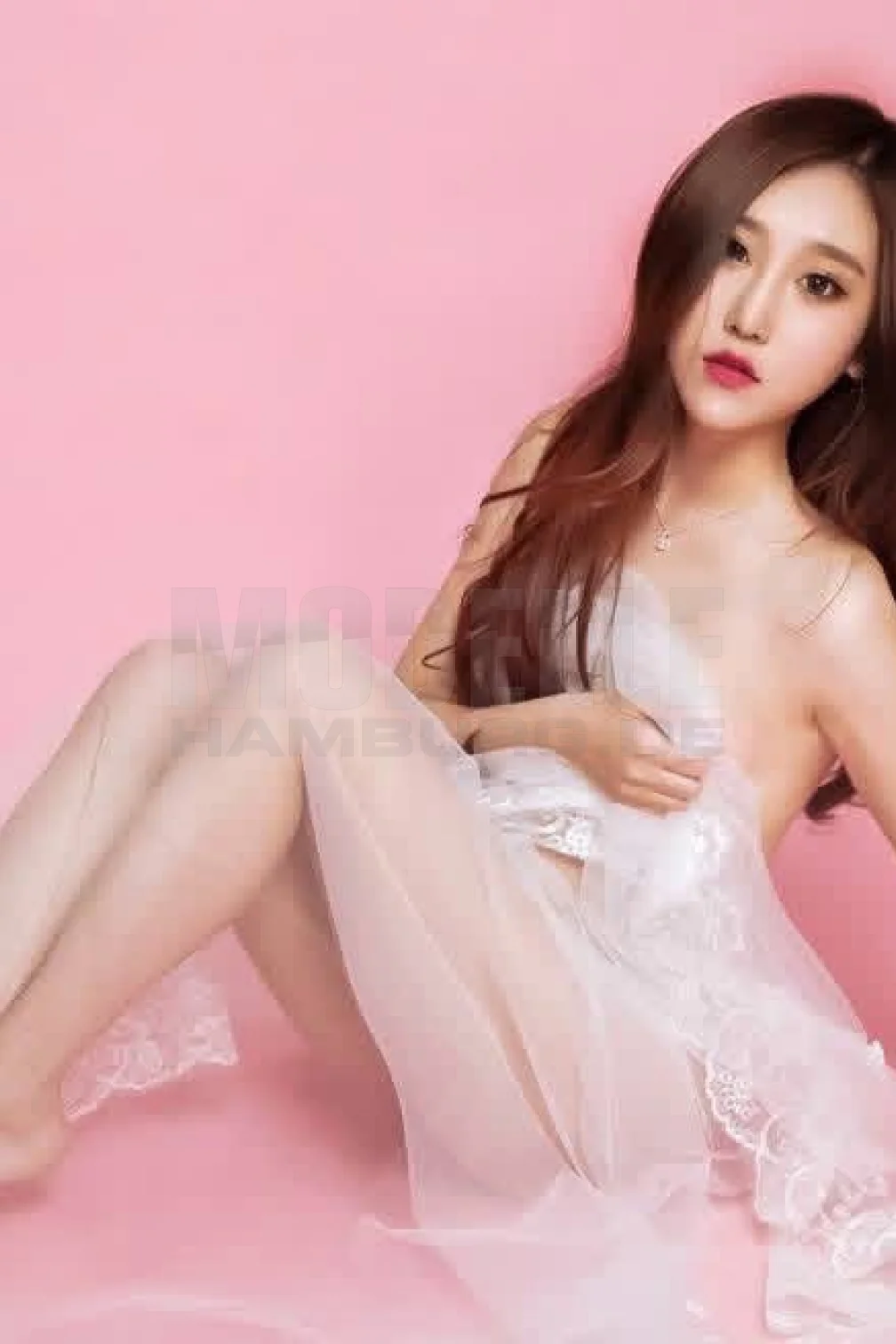 Asia Hoa, 29, asiatisch, Nutte in Hamburg-Altona