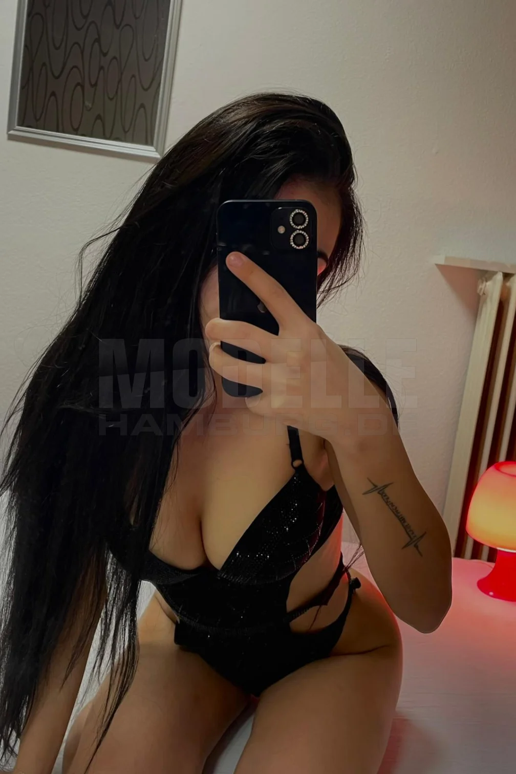 Eva  partyyy, 19, osteuropäisch, Hure in Hamburg-Niendorf