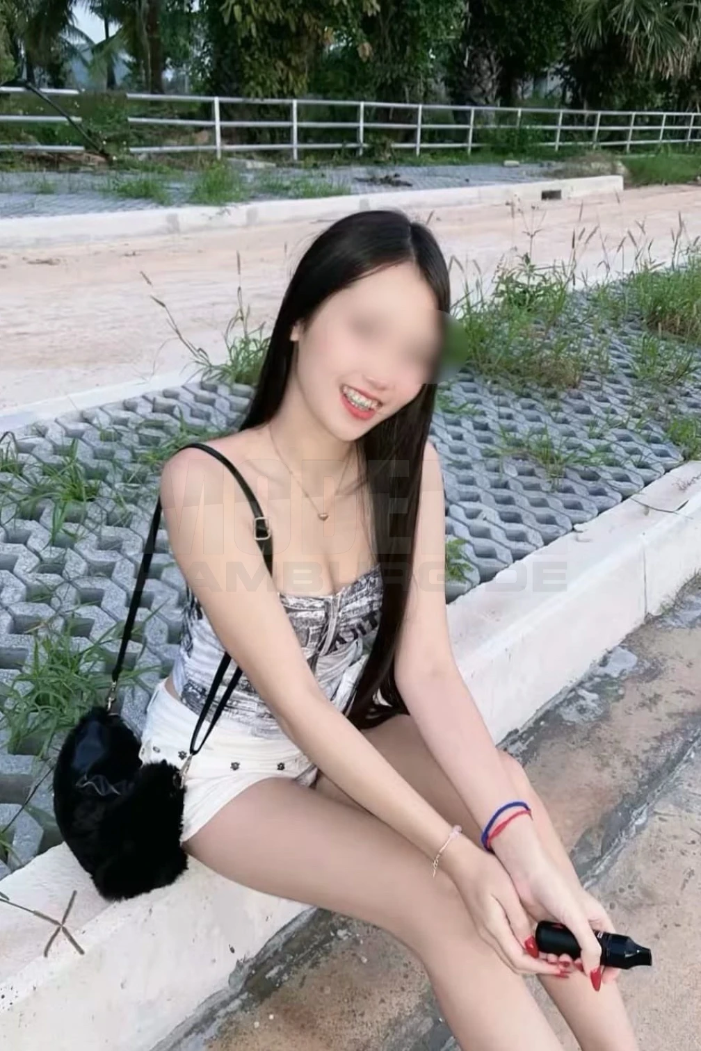 Asia Liliy - Lena ganz N, 20, 168cm, 55kg, 75 C
