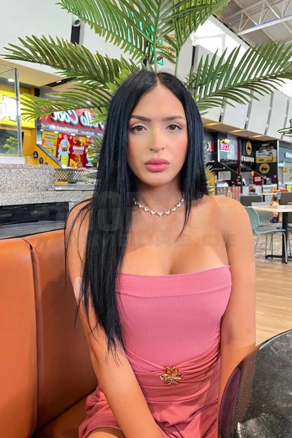 Ts Carla, 20, 167cm, 60kg, 75 E