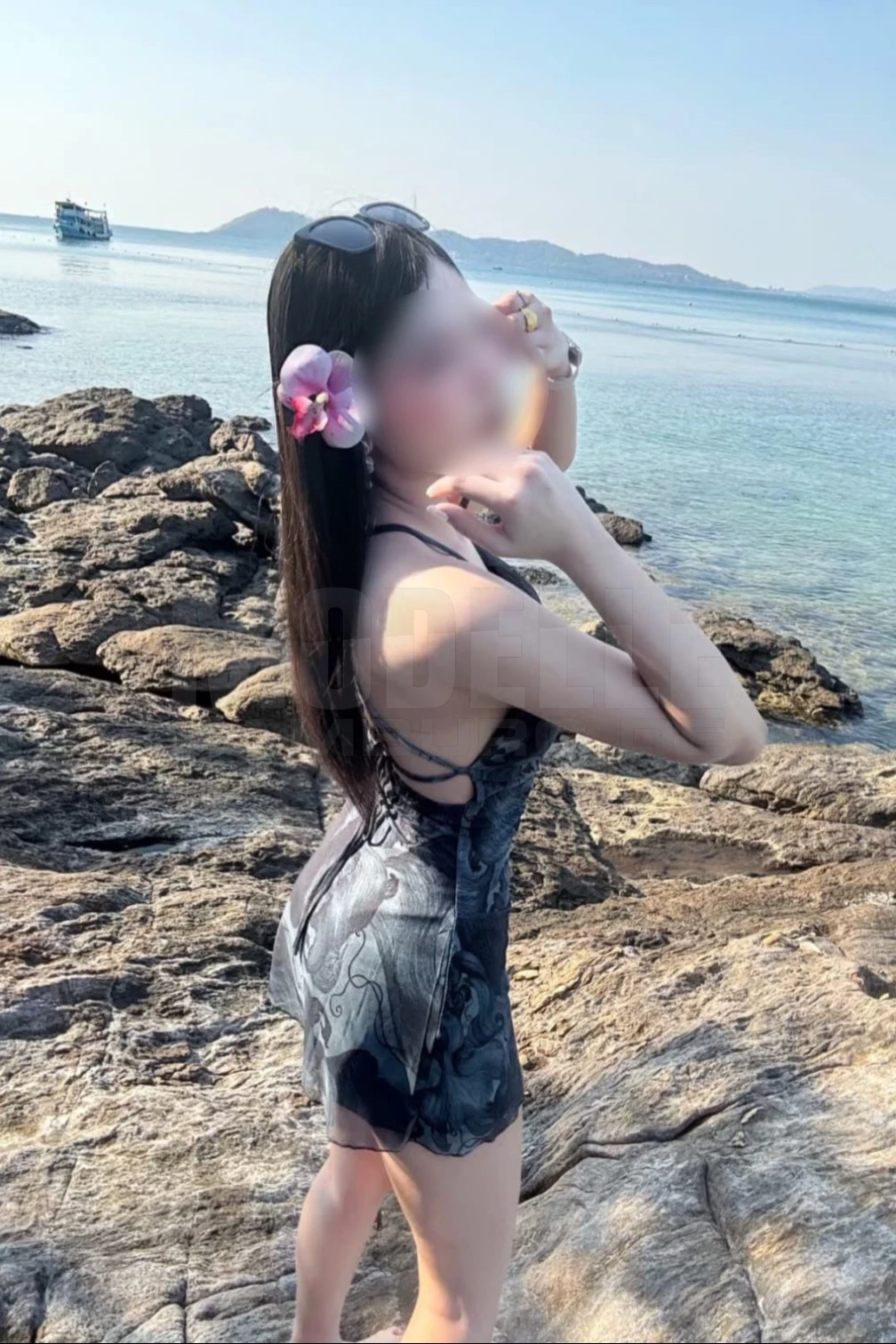 Asia Nina Girl aus Thail, 21, 169cm, 45kg, 75 B