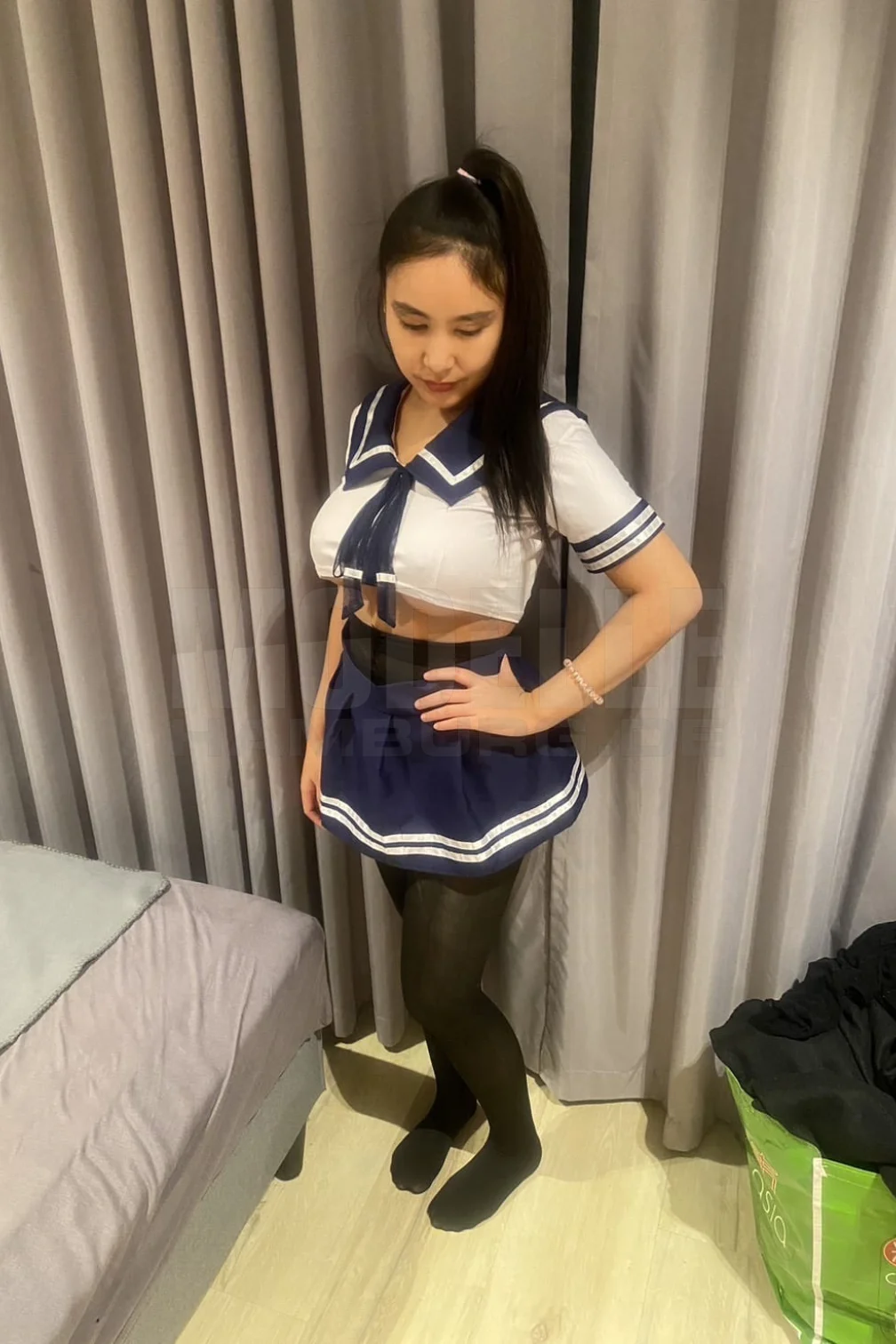 Emma, 26, 155cm, 50kg, 75 C
