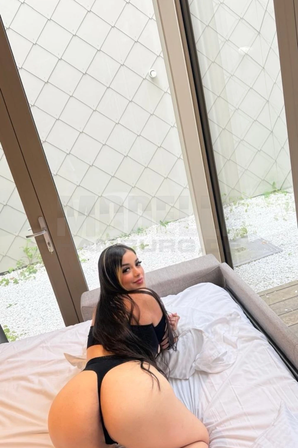 Valentina, 21, 160cm, 60kg, 75 C