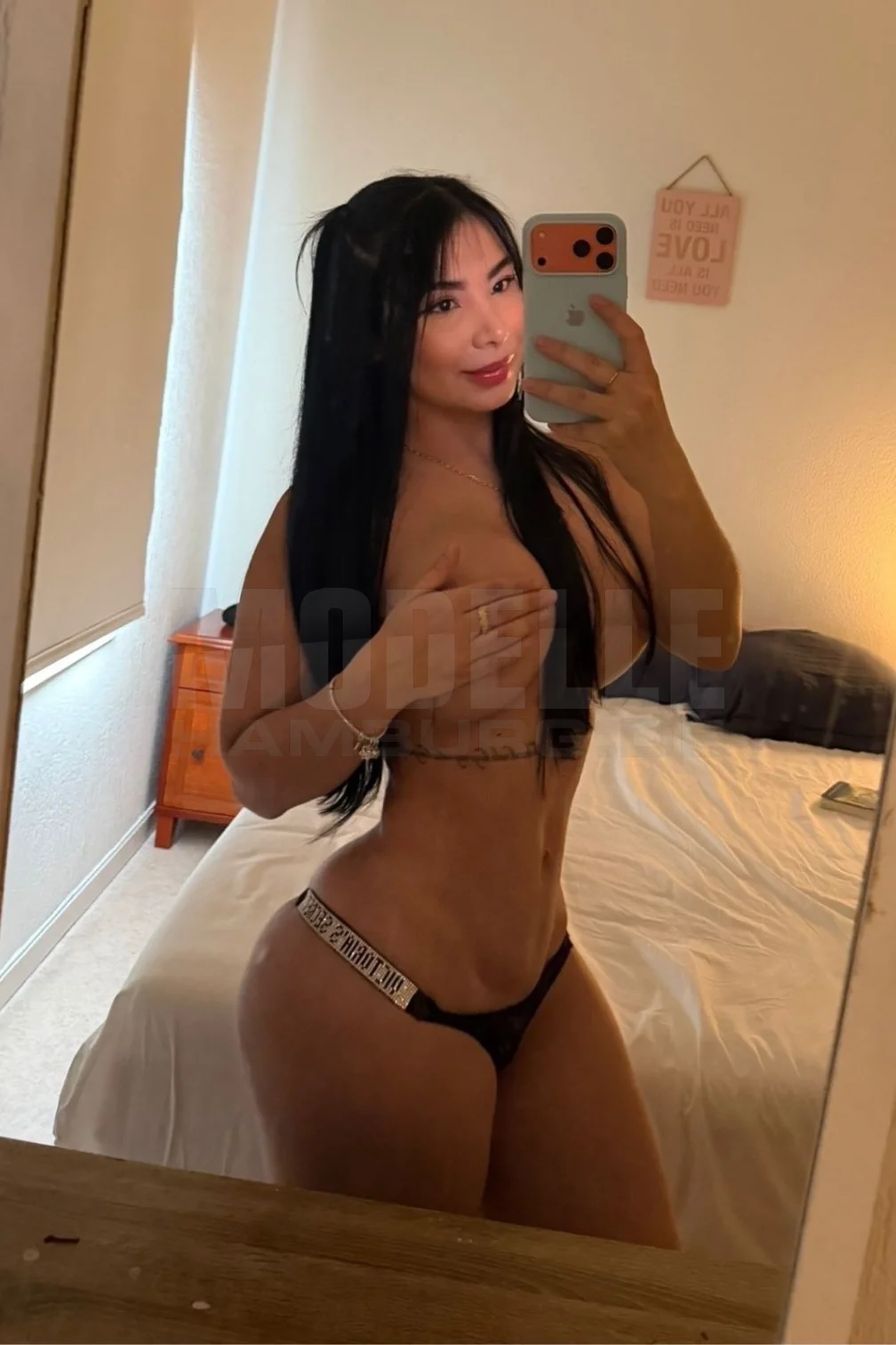 Angie, 27, südamerikanisch, Hostess in Hamburg-St. Georg