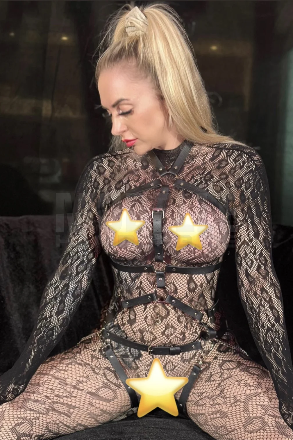 Deutsche Blondine Mary, 29, deutsch, Domina in Hamburg-Schnelsen