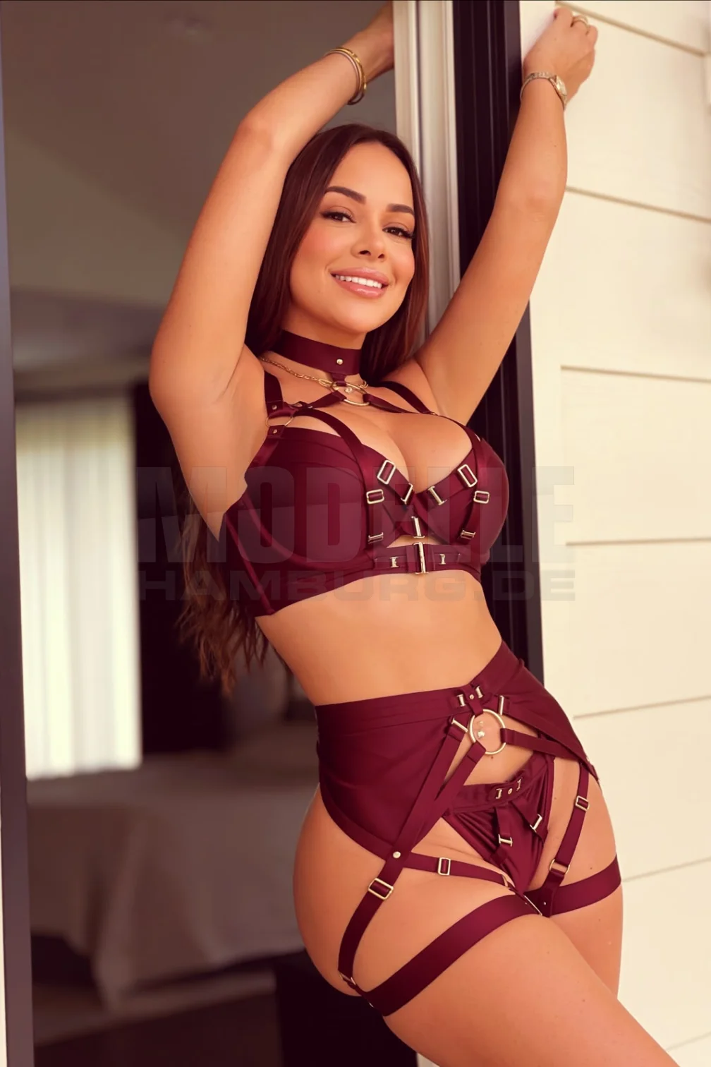 Rossi WIFEY ZK, 25, lateinamerikanisch, Hostess in Hamburg-Eimsbüttel