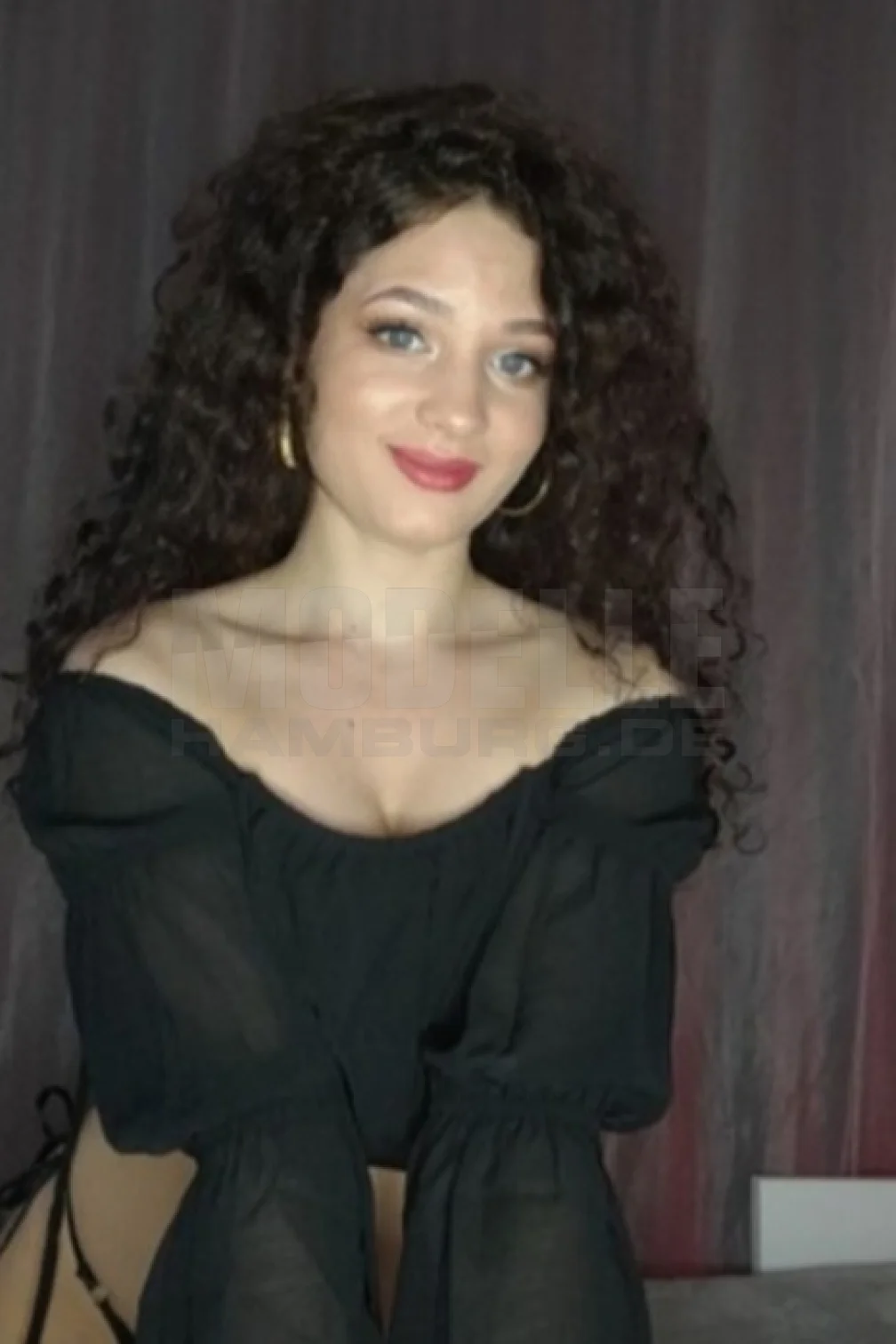 Karina, 19, osteuropäisch, Nutte in Hamburg-Stellingen