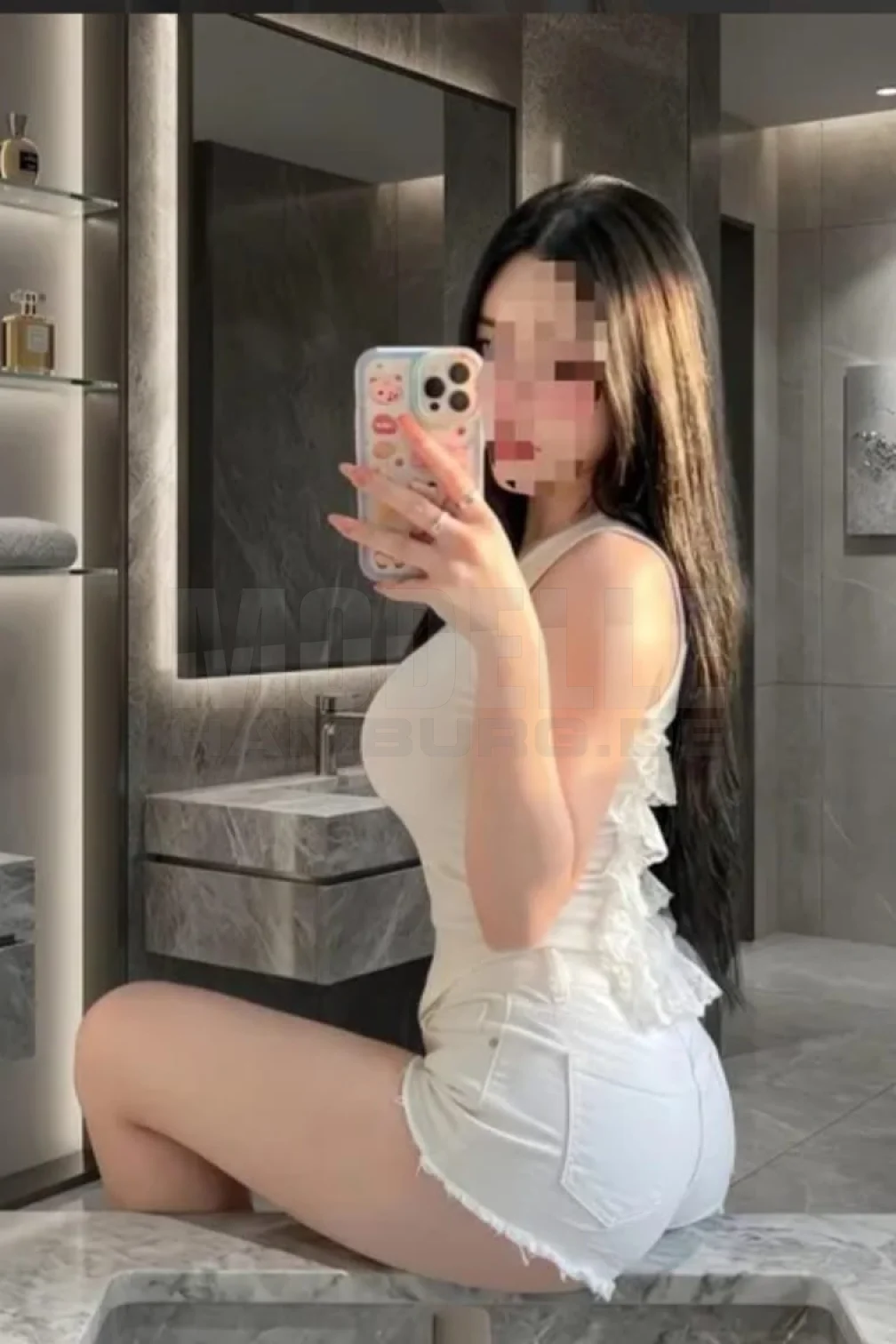 Asia Julia, 24, asiatisch, Hure in Hamburg-Stellingen