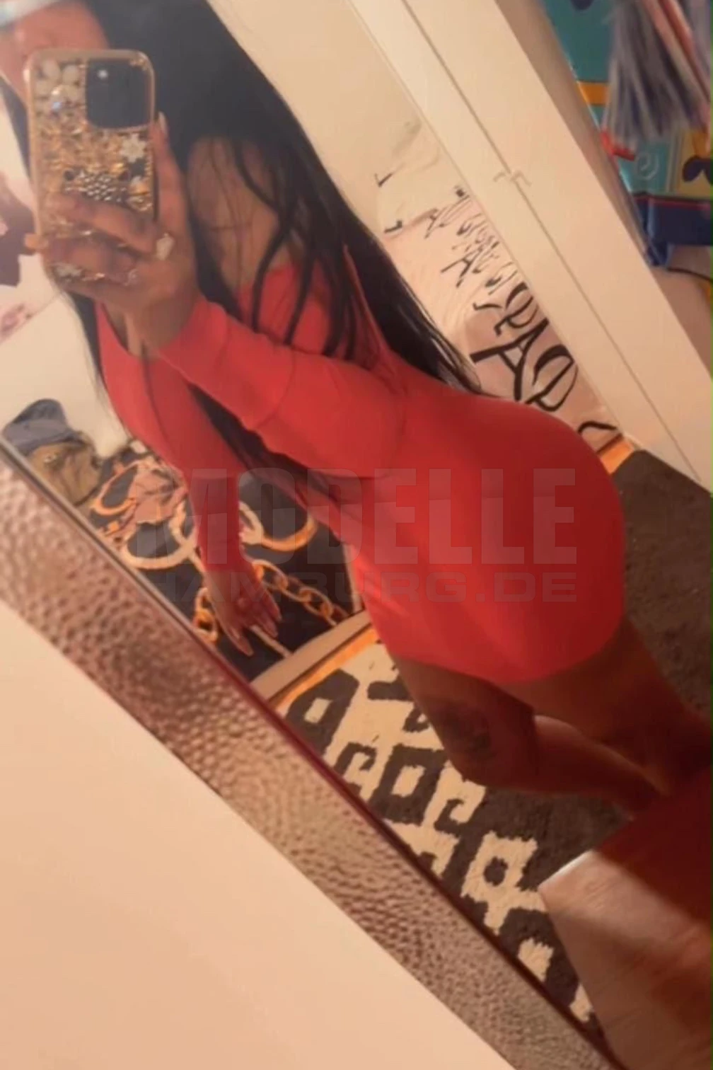 Katherine, 26, spanisch, Hostess in Hamburg