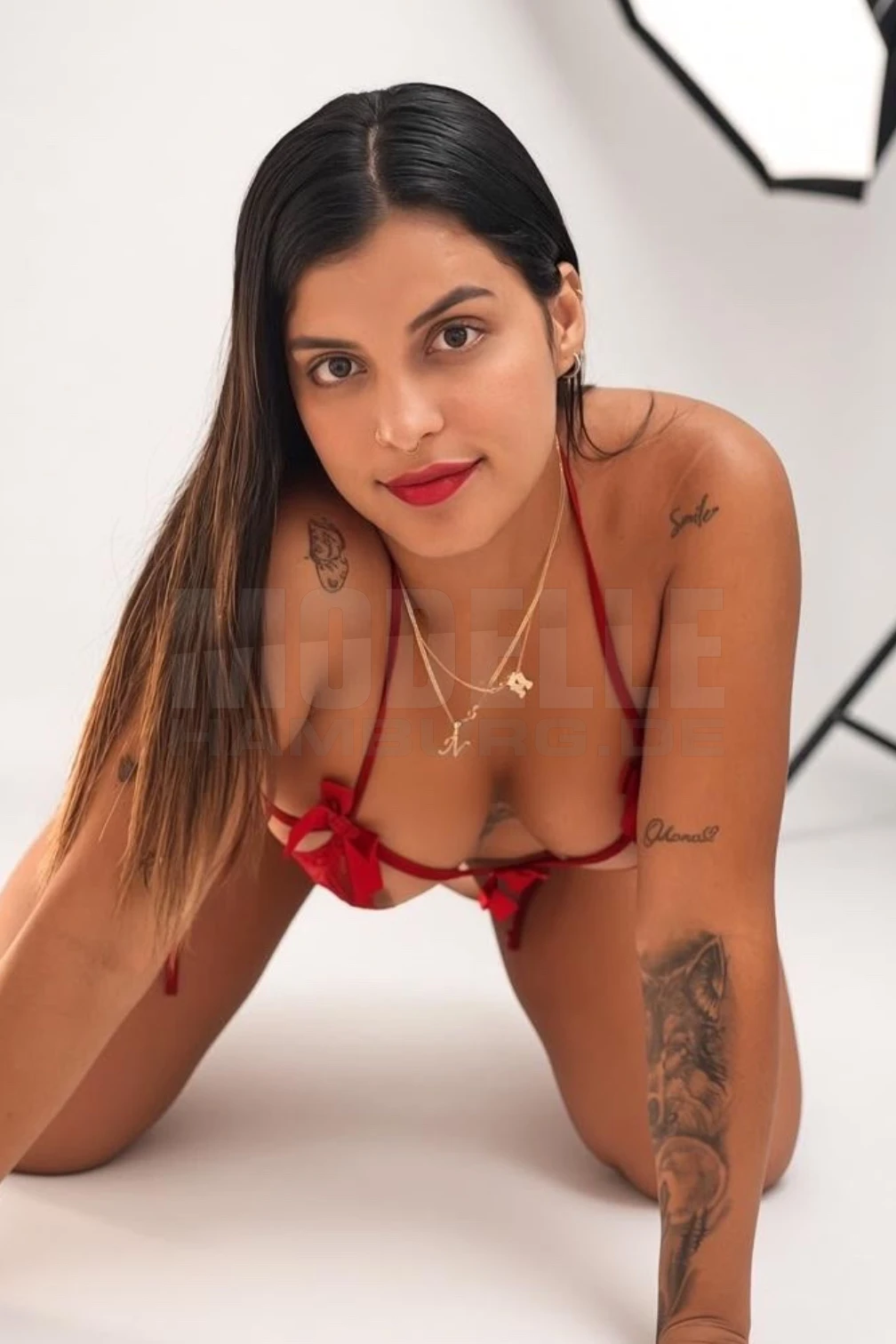 Sara, 26, südamerikanisch, Hure in Hamburg-Harburg