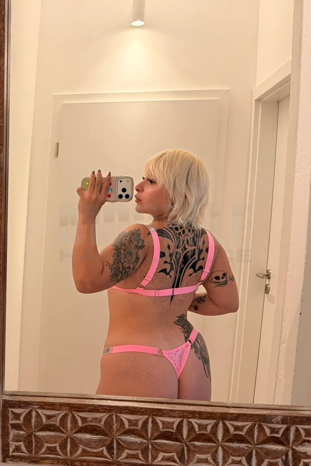 CHANEL party, 24, spanisch, Hostess in Hamburg-Bramfeld