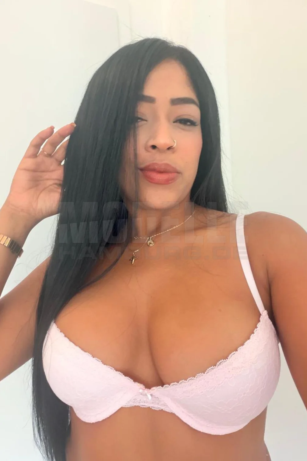 Joselyn, 26, spanisch, Hure in Hamburg-Winterhude