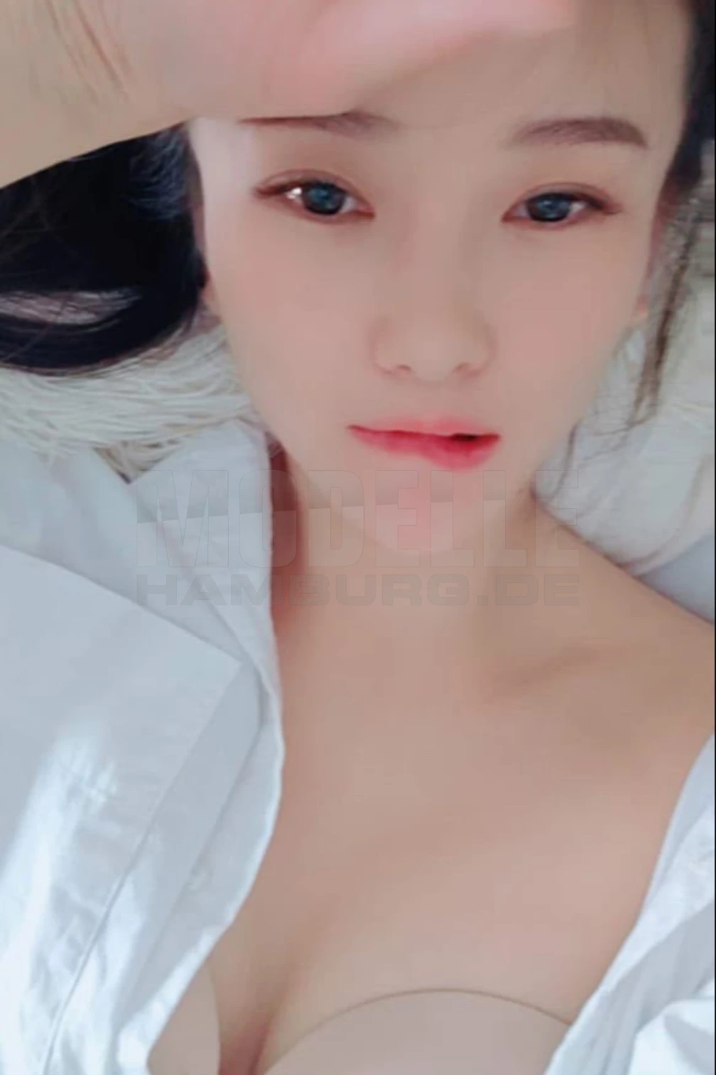 Heißes Asia Girl Vivi mi, 22, chinesisch, Hure in Hamburg-Stellingen